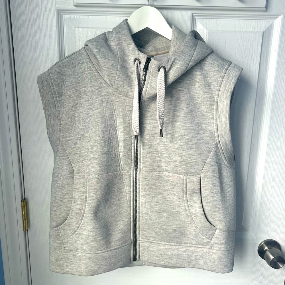 Athleta Cropped Scuba Vest